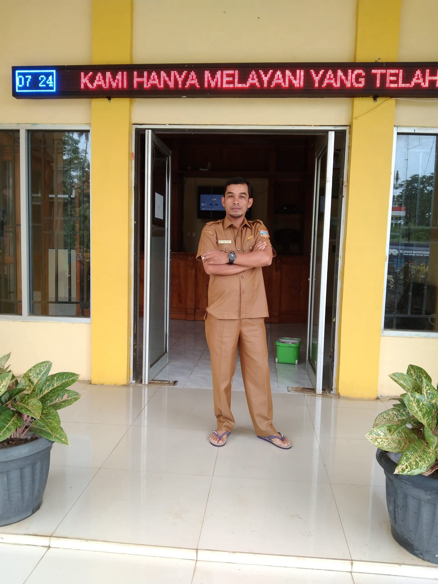 Penelaah Teknis Kebijakan